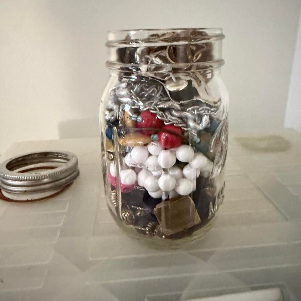 π Small Jewelry Crafting Jar! π - Picture 3 of 5